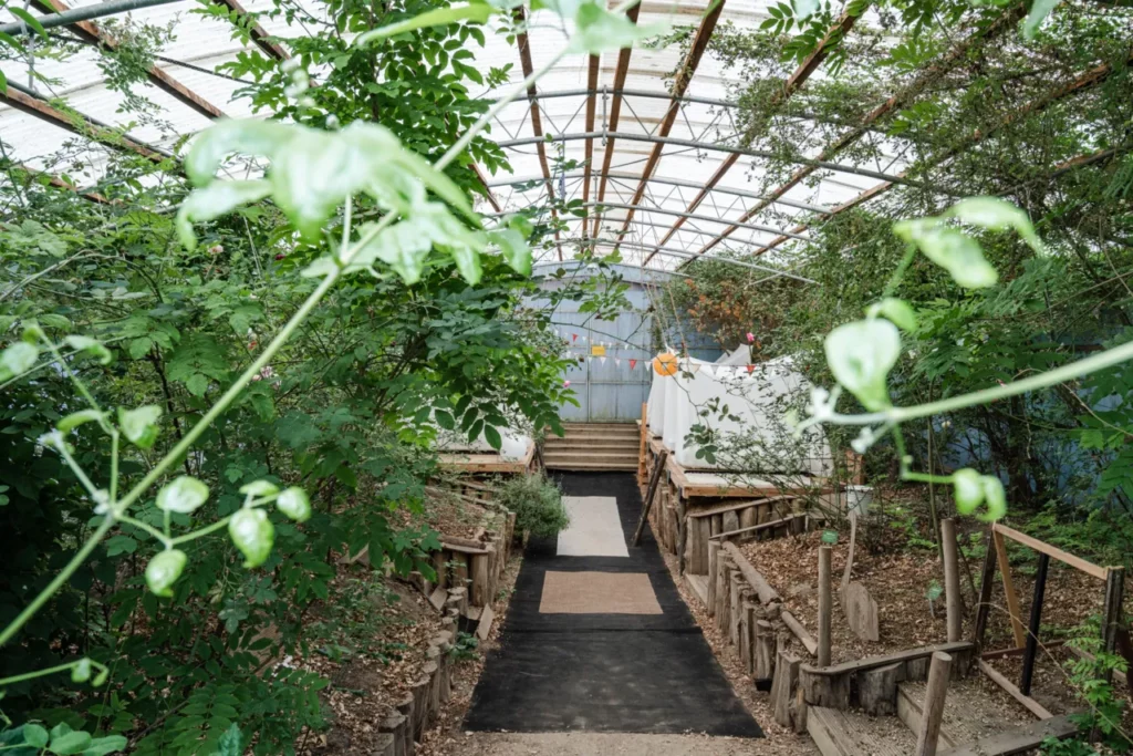 2200705 Taterka WBZ DUFTHAUS 0015