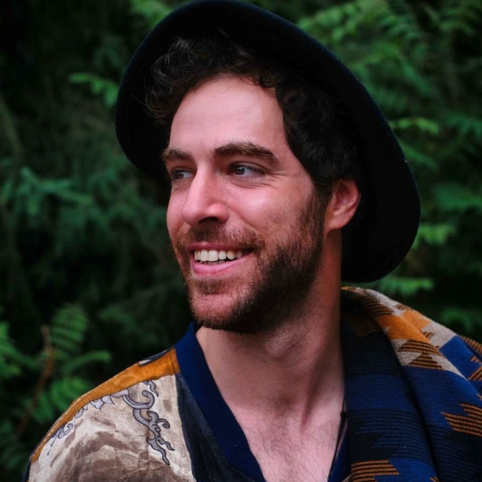 Ilya Alexander Yacine